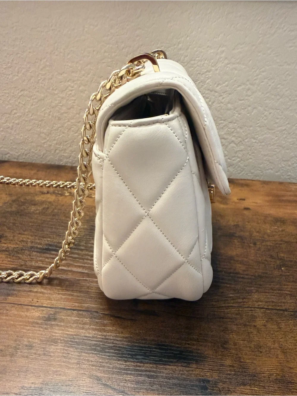 kate spade Quilted White Crossbody Bag with Gold Hardware